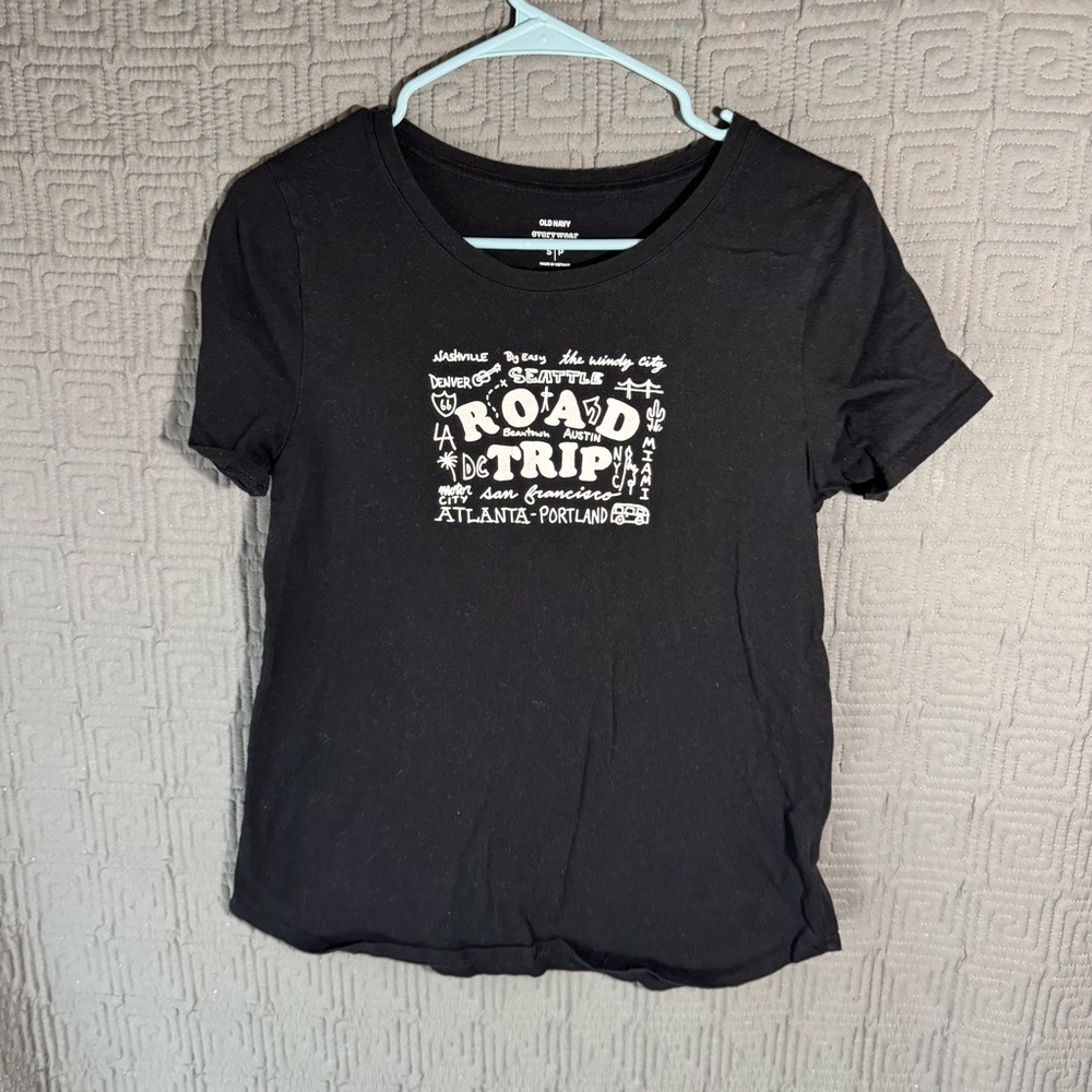 Old Navy T-Shirt Women’s Size Small Black Crew Neck Short Sleeve Every Wear